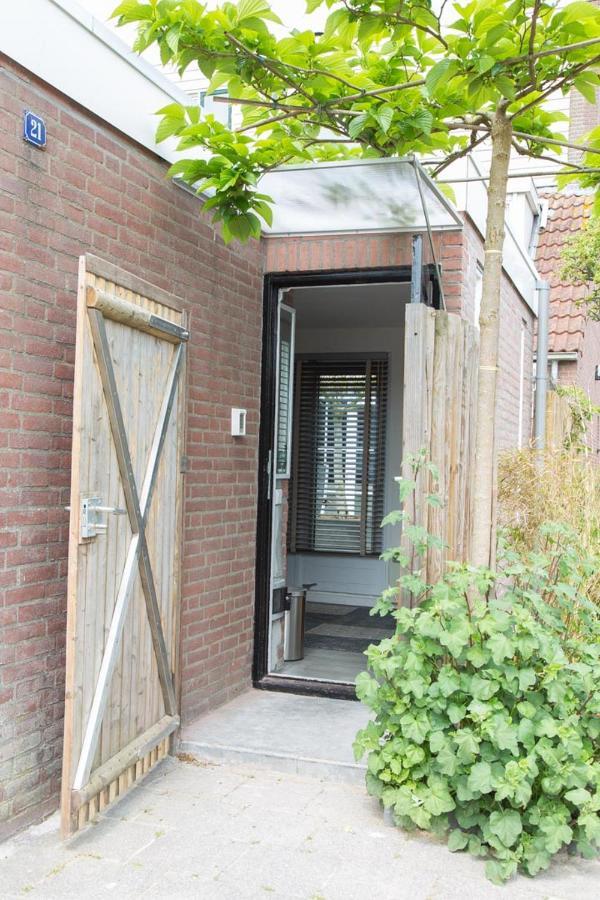 Bed & Bike Studio Amsterdam Bed & Breakfast Exterior photo